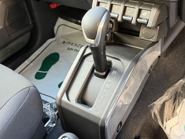 ジムニーノマド ＦＣ　ＦＣ（４名）・ＺＥＵＳエアロフロントバンパーガード・リアバンパーガード・ボンネットプロテクター・フロントグリル・リアウイング・マフラーカッター・１６インチアルミホイール・シートヒーター（36枚目）