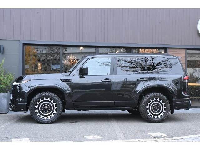 GX GX550 バージョンL ZEUSエアロ(F/R)・フェンダーダクト・カーボン調ピラーパネル・リアゲートスポイラー・20インチAW・4本出しマフラー・デジタルインナーミラー・マークレビンソン・パノラマルーフ・デジタルキー(5枚目)