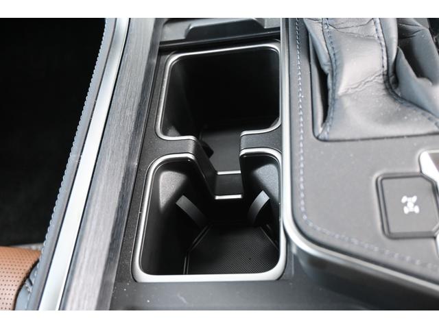 GX GX550 バージョンL ZEUSエアロ(F/R)・フェンダーダクト・カーボン調ピラーパネル・リアゲートスポイラー・20インチAW・4本出しマフラー・デジタルインナーミラー・マークレビンソン・パノラマルーフ・デジタルキー(36枚目)