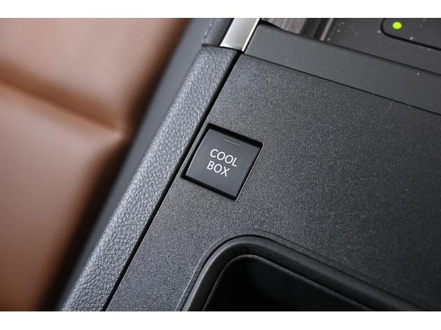 GX GX550 バージョンL ZEUSエアロ(F/R)・フェンダーダクト・カーボン調ピラーパネル・リアゲートスポイラー・20インチAW・4本出しマフラー・デジタルインナーミラー・マークレビンソン・パノラマルーフ・デジタルキー(39枚目)