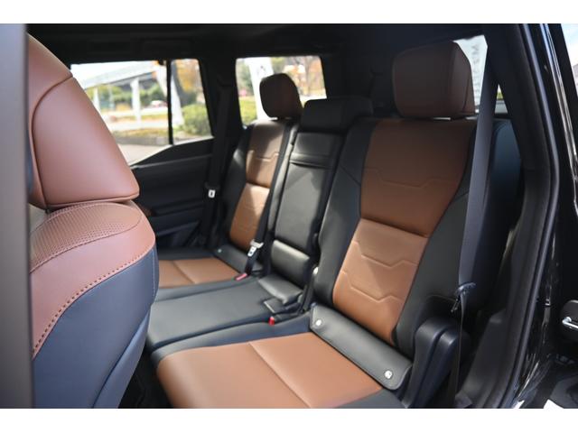 GX GX550 バージョンL ZEUSエアロ(F/R)・フェンダーダクト・カーボン調ピラーパネル・リアゲートスポイラー・20インチAW・4本出しマフラー・デジタルインナーミラー・マークレビンソン・パノラマルーフ・デジタルキー(45枚目)