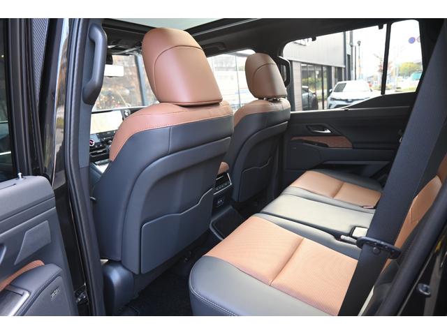 GX GX550 バージョンL ZEUSエアロ(F/R)・フェンダーダクト・カーボン調ピラーパネル・リアゲートスポイラー・20インチAW・4本出しマフラー・デジタルインナーミラー・マークレビンソン・パノラマルーフ・デジタルキー(46枚目)