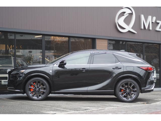 ＲＸ ＲＸ３５０　Ｆスポーツ　ノーマルカー・オレンジブレーキキャリパー・ＩＴＳコネクト・ドライブレコーダー（前後方）・デジタルインナーミラー・おくだけ充電・ルーフレール・パノラマルーフ・後席シートヒーター・輻射ヒーター（5枚目）