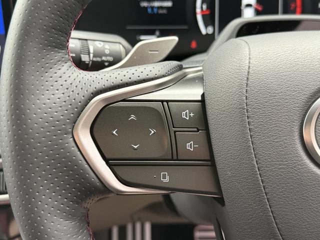 ＲＸ ＲＸ３５０　Ｆスポーツ　ノーマルカー・オレンジブレーキキャリパー・ＩＴＳコネクト・ドライブレコーダー（前後方）・デジタルインナーミラー・おくだけ充電・ルーフレール・パノラマルーフ・後席シートヒーター・輻射ヒーター（42枚目）