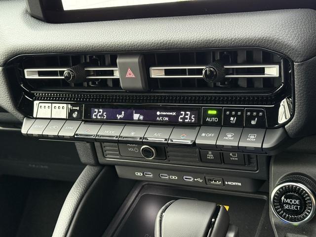 ランドクルーザー２５０ ＶＸ　モデリスタエアロバンパーガード（Ｆ／Ｒ）・オーバーフェンダ・トヨタチームメイト・ドライバーモニターカメラ・ディスプレイオーディオプラス・ＪＢＬスピーカー・１２．３ＴＦＴメーター（21枚目）