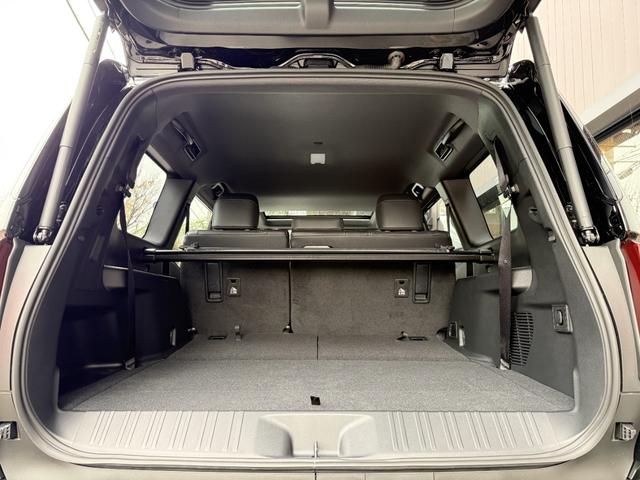 ランドクルーザー２５０ ＶＸ　モデリスタエアロバンパーガード（Ｆ／Ｒ）・オーバーフェンダ・トヨタチームメイト・ドライバーモニターカメラ・ディスプレイオーディオプラス・ＪＢＬスピーカー・１２．３ＴＦＴメーター（40枚目）