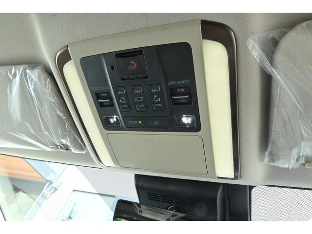 アルファードハイブリッド エグゼクティブラウンジ　モデリスタエアロ（Ｆ／Ｓ／Ｒ）・寒冷地仕様・リヤフォグランプ・ユニバーサルステップ・ＩＴＳコネクト・デジタルインナーミラー・おくだけ充電・パノラマルーフ・パノラミックビューモニター（27枚目）