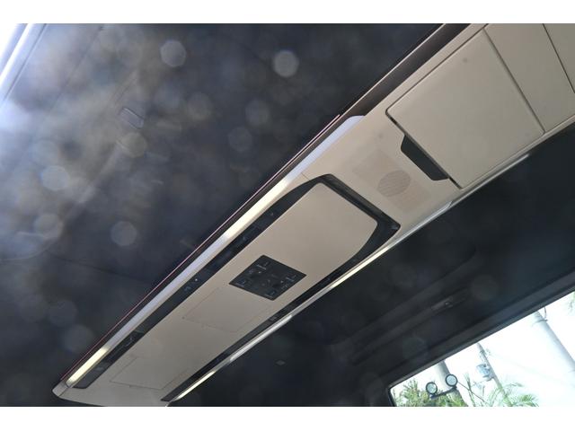 アルファードハイブリッド エグゼクティブラウンジ　モデリスタエアロ（Ｆ／Ｓ／Ｒ）・寒冷地仕様・リヤフォグランプ・ユニバーサルステップ・ＩＴＳコネクト・デジタルインナーミラー・おくだけ充電・パノラマルーフ・パノラミックビューモニター（49枚目）