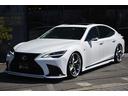 当社エムズスピードのショールームは、室内展示ですので雨天時でもお車をごゆっくりご覧になっていただけます。ご来店前にご連絡いただければ、最寄りの駅まで送迎にいきます。ご来店、心よりお待ちしております。