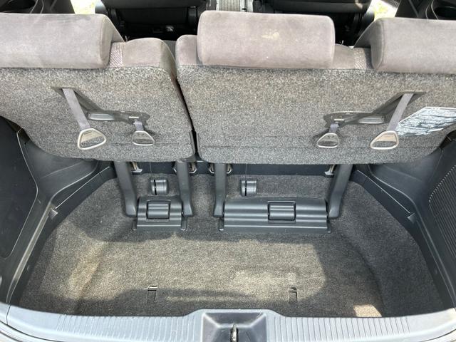 エスティマ アエラス 両側電動スライドドア/ナビ/テレビ/ETC/バックカメラ/後席モニター/CD/DVD/3列シート/スマートキー/キーレスエントリー/盗難防止システム/アルミホイール/修復歴無し(27枚目)