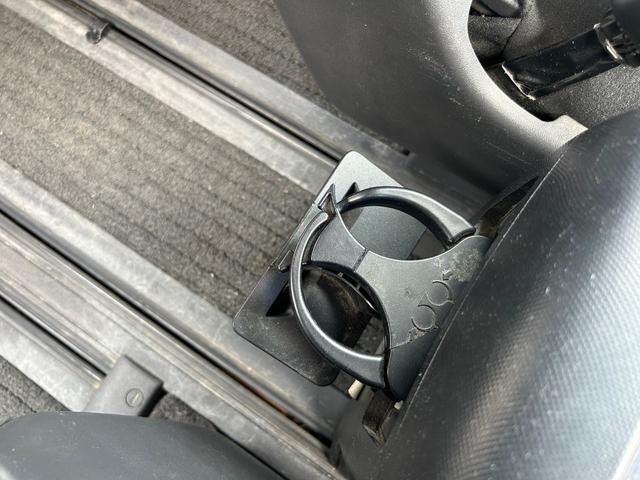 エスティマ アエラス 両側電動スライドドア/ナビ/テレビ/ETC/バックカメラ/後席モニター/CD/DVD/3列シート/スマートキー/キーレスエントリー/盗難防止システム/アルミホイール/修復歴無し(34枚目)