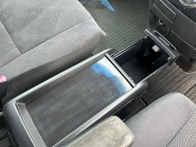 エスティマ アエラス 両側電動スライドドア/ナビ/テレビ/ETC/バックカメラ/後席モニター/CD/DVD/3列シート/スマートキー/キーレスエントリー/盗難防止システム/アルミホイール/修復歴無し(35枚目)