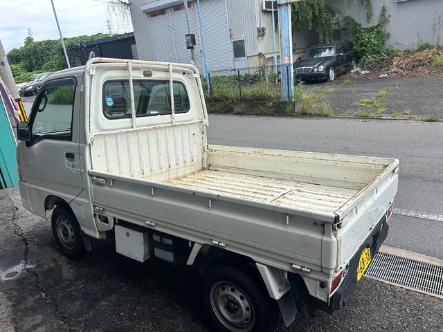 サンバートラック TB 三方開/エアコン/パワステ/クラッチ盤新品/修復歴無し(11枚目)