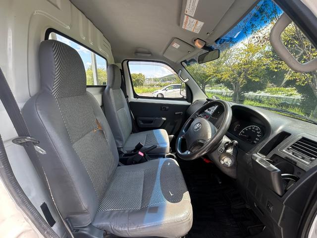 ライトエーストラック DX Xエディション エアコン付き/CD/ETC/修復歴無し(19枚目)