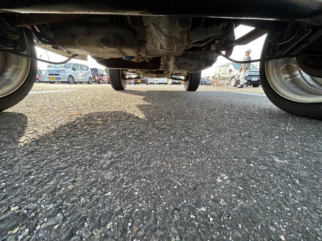 アクティトラック TC01ホイール/タイヤ新品/タイベル交換済/全塗装フレーク/LEDライト/5速/エアコン(16枚目)