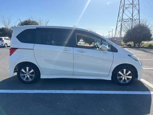 フリード Ｇ　エアロ　ジャストセレクション　両側電動スライドドア／フルセグナビ／Ｂｌｕｅｔｏｏｔｈ／バックカメラ／ＥＴＣ車載器／前後ドライブレコーダー／タイミングチェーン（22枚目）