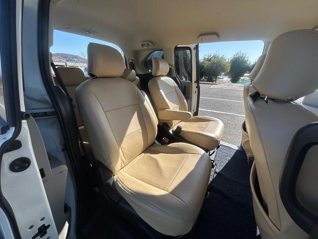 フリード Ｇ　エアロ　ジャストセレクション　両側電動スライドドア／フルセグナビ／Ｂｌｕｅｔｏｏｔｈ／バックカメラ／ＥＴＣ車載器／前後ドライブレコーダー／タイミングチェーン（43枚目）