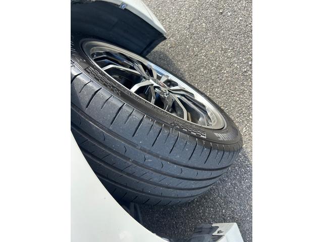 プリウス Ｓ　ローダウン／スマートキー／バックカメラ／社外アルミ／ディスプレイオーディオ／ｃａｒｐｌａｙ／Ｂｌｕｅｔｏｏｔｈ／プッシュスタート／ＥＴＣ車載器／ＬＥＤフォグランプ（38枚目）