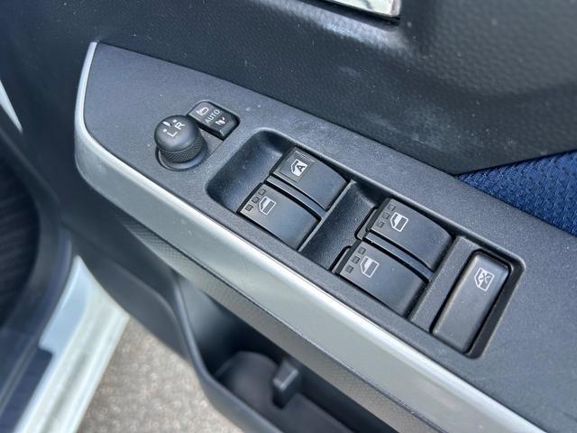 トール カスタムＧ　ターボ　ＳＡＩＩ　全方位モニター／スマートアシスト２／両側電動スライド／フルセグ／Ｂｌｕｅｔｏｏｔｈ／ＥＴＣ／クルコン／ＬＥＤヘッドライト／プッシュスタート／衝突軽減ブレーキ／スマートキー／ダイアトーン／ドラレコ（12枚目）