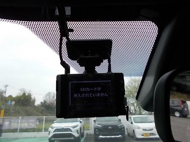 ヤリス ハイブリッドＺ　クルーズコントロール・スマートアシスト・車線逸脱警報・先進ライト・ブラインドスポットモニター・パノラミックビューモニター・ＴＣナビ・ドライブレコーダー・ＬＥＤヘッドライトランプ・バックモニター・（14枚目）