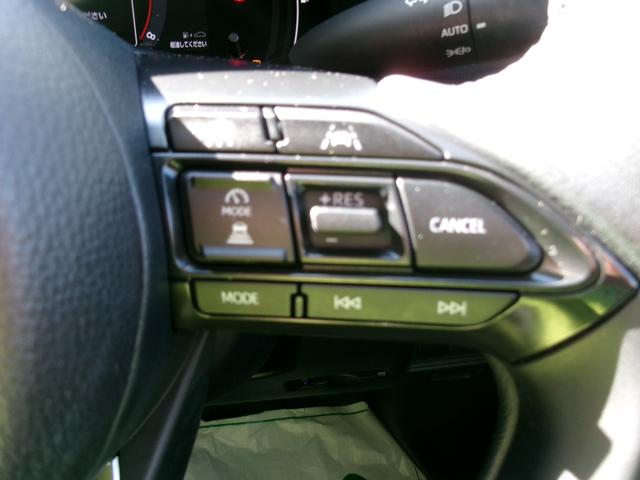 シエンタ Ｚ　ＴＳＳ　ＩＣＳ　ＴＣナビ　両側電動スライドドア　７人乗り（9枚目）