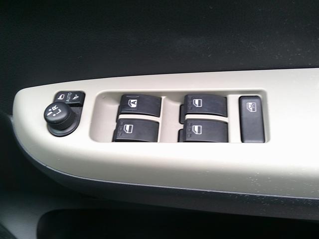 パッソ モーダ　Ｓ　スマートアシスト　ＩＣＳ　カーナビ　ドライブレコーダー（15枚目）