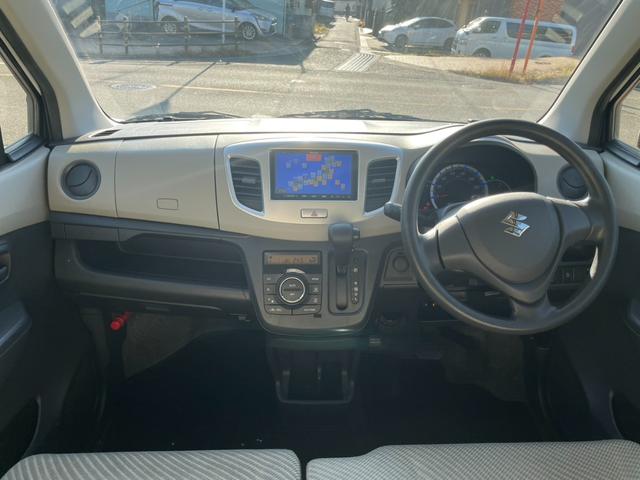 ワゴンＲ ＦＸ　ナビ　ＴＶ　バックカメラ　ＥＴＣ　アイドリングストップ　ドライブレコーダー　キーレス　字光式メーター　オートエアコン　ＷＳＲＳエアバック　ＡＢＳ　プライバシーガラス　純正バイザー　ベンチシート（10枚目）