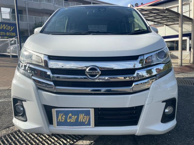 デイズ ハイウェイスター　Ｘ　純正ナビ　フルセグＴＶ　エマージェンシーブレーキ　アラウンドビューモニター　ＥＴＣ　ＤＶＤビデオ　Ｂｌｕｅｔｏｏｔｈ　ＨＩＤヘッドライト　フォグ　オートライト　ステアリモコン　純正アルミ　スマートキー（2枚目）