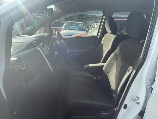 デイズ ハイウェイスター　Ｘ　純正ナビ　フルセグＴＶ　エマージェンシーブレーキ　アラウンドビューモニター　ＥＴＣ　ＤＶＤビデオ　Ｂｌｕｅｔｏｏｔｈ　ＨＩＤヘッドライト　フォグ　オートライト　ステアリモコン　純正アルミ　スマートキー（11枚目）