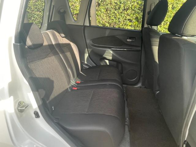 デイズ ハイウェイスター　Ｘ　純正ナビ　フルセグＴＶ　エマージェンシーブレーキ　アラウンドビューモニター　ＥＴＣ　ＤＶＤビデオ　Ｂｌｕｅｔｏｏｔｈ　ＨＩＤヘッドライト　フォグ　オートライト　ステアリモコン　純正アルミ　スマートキー（17枚目）