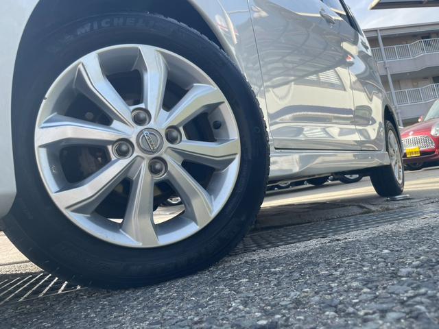 デイズ ハイウェイスター　Ｘ　純正ナビ　フルセグＴＶ　エマージェンシーブレーキ　アラウンドビューモニター　ＥＴＣ　ＤＶＤビデオ　Ｂｌｕｅｔｏｏｔｈ　ＨＩＤヘッドライト　フォグ　オートライト　ステアリモコン　純正アルミ　スマートキー（36枚目）