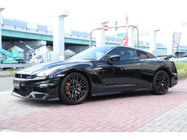 ＧＴ－Ｒ ブラックエディション　ワンオーナー／屋内保管／禁煙車／ペット同乗無し／レカロ製シート／純正フロアマット／純正ナビ／ＴＶ／バックカメラ／ＥＴＣ／パワーシート／シートヒーター／ＢＯＳＥサウンド／バックフォグ／プライバシーガラス（4枚目）