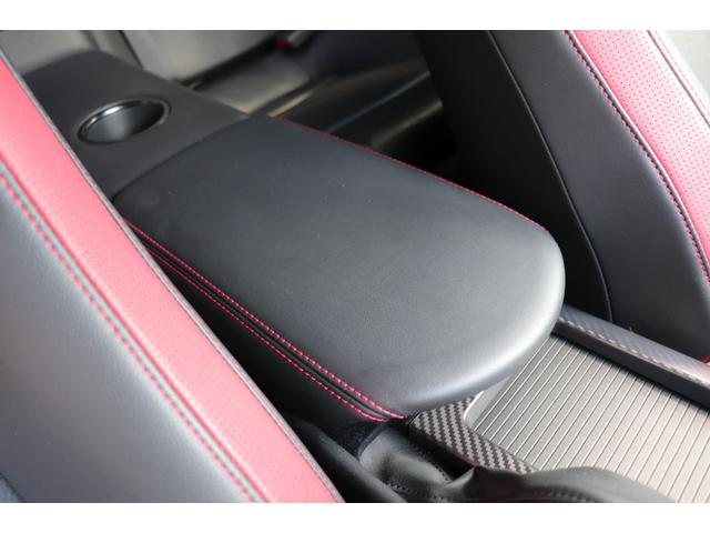 ＧＴ－Ｒ ブラックエディション　ワンオーナー／屋内保管／禁煙車／ペット同乗無し／レカロ製シート／純正フロアマット／純正ナビ／ＴＶ／バックカメラ／ＥＴＣ／パワーシート／シートヒーター／ＢＯＳＥサウンド／バックフォグ／プライバシーガラス（17枚目）