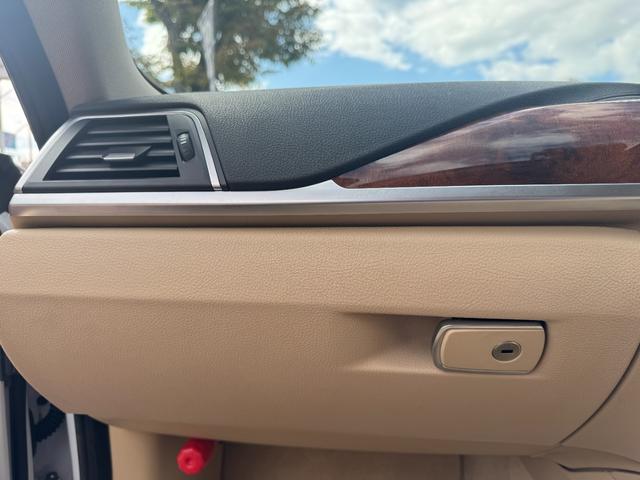 4シリーズ 420iグランクーペ ラグジュアリー シートヒーター/アンビエントライト/Bluetooth・USBオーディオ/アクティブクルーズコントロール/オートトランク/クリアランスソナー/オートライト・レインセンサー//ベージュレザー(41枚目)