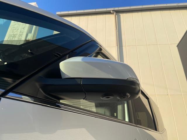 ヴォクシー ハイブリッドＳ－Ｚ　登録済未使用車／年次改モデル／ユニバーサルＳ／Ｄミラー／１３．２型有機ＥＬ後席モニタ／ＨＵＤ／ＩＴＳ／トヨタチームメイト／快適便利ＰＫＧ／ＣＤ・ＤＶＤ／フロアマットＤＸ／寒冷地仕様／ＬＥＤヘッドランプ（14枚目）