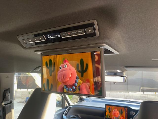 ヴォクシー ハイブリッドＳ－Ｚ　登録済未使用車／年次改モデル／ユニバーサルＳ／Ｄミラー／１３．２型有機ＥＬ後席モニタ／ＨＵＤ／ＩＴＳ／トヨタチームメイト／快適便利ＰＫＧ／ＣＤ・ＤＶＤ／フロアマットＤＸ／寒冷地仕様／ＬＥＤヘッドランプ（54枚目）