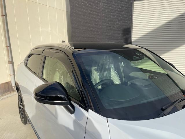 ヴェゼル ｅ：ＨＥＶ　Ｚ・ＰＬａＹパッケージ　登録済未使用車／パノラマルーフ／電動リアゲート／追従クルコン／ステアリングヒーター／ブラインドスポットモニター／ワイヤレス充電／シートヒーター／ステアリングサポート／ＰＤＣ／ＥＴＣ２．０／バックカメラ（9枚目）