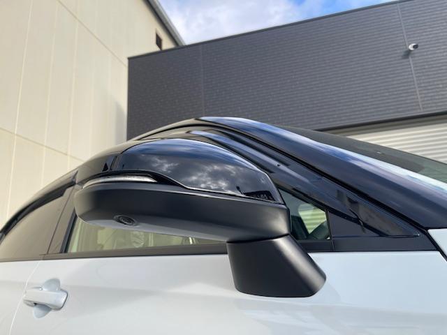 ヴェゼル ｅ：ＨＥＶ　Ｚ・ＰＬａＹパッケージ　登録済未使用車／パノラマルーフ／電動リアゲート／追従クルコン／ステアリングヒーター／ブラインドスポットモニター／ワイヤレス充電／シートヒーター／ステアリングサポート／ＰＤＣ／ＥＴＣ２．０／バックカメラ（17枚目）