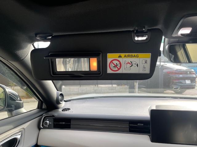 ヴェゼル ｅ：ＨＥＶ　Ｚ・ＰＬａＹパッケージ　登録済未使用車／パノラマルーフ／電動リアゲート／追従クルコン／ステアリングヒーター／ブラインドスポットモニター／ワイヤレス充電／シートヒーター／ステアリングサポート／ＰＤＣ／ＥＴＣ２．０／バックカメラ（57枚目）