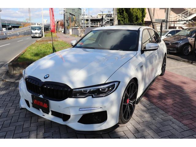 3シリーズ 320iBEAMコンプリートカー BEAMフルエアロ/BEAM20インチAW/BEAM4本マフラーエンド/ブラックレザーシート/シートヒーター/アクティブクルーズコントロール/ブラックグリル/シャドーライン塗装/Bluetooth(3枚目)