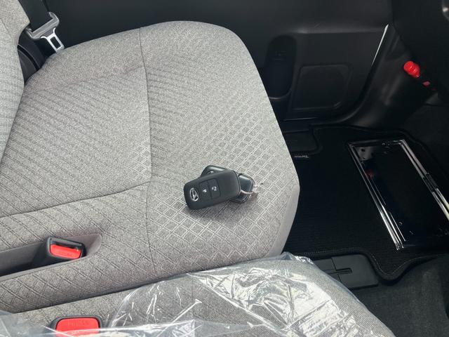 タント Ｘターボ　衝突被害軽減ブレーキ　衝突安全ボディＬＥＤヘッドランププッシュスタートボタン　スマートキー　ＣＤチューナー　ＥＴＣ車載器　左側パワースライドドアミラクルオープンドア　後席シートスライド（11枚目）