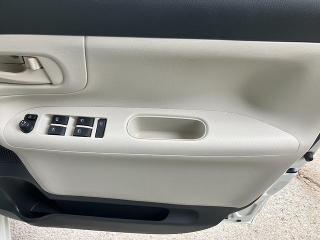 ムーヴキャンバス Ｌ　ＳＡＩＩＩ　衝突被害軽減ブレーキ　衝突安全ボディ　キーレスエントリー　ステアリングスイッチ　マニュアルエアコン　ベンチシート両側スライドドア　後席シートスライド　１４インチフルホイールキャップ（10枚目）