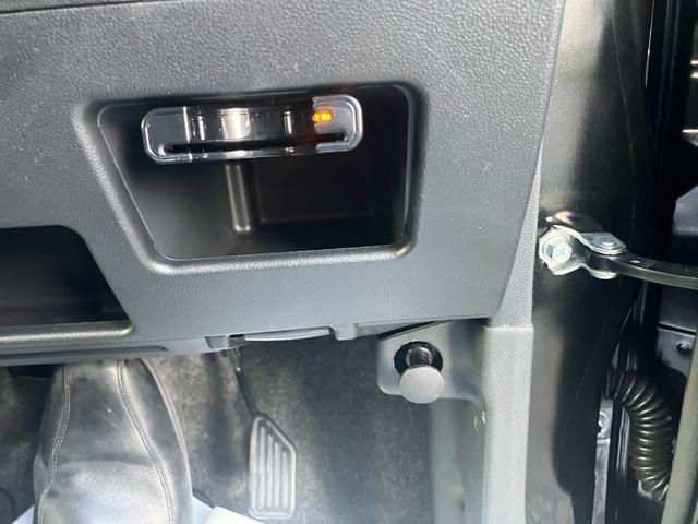 タント カスタムＸ　ＳＡＩＩ　衝突被害軽減ブレーキ　衝突安全ボディ　ＬＥＤヘッドランプ　プッシュスタートボタン　オートエアコン　７インチナビ　バックカメラ左側パワースライドドア　ミラクルオープンドア　ＥＴＣ車載器（14枚目）