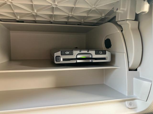 ミラココア ココアプラスX 衝突安全ボディ スマートキー オートエアコン 7インチナビ バックカメラ 前席ベンチシート アイドリングストップ ETC車載器 ハロゲンヘッドランプ(21枚目)