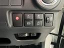 アクティバＧ　ＳＡＩＩＩ　衝突被害軽減ブレーキ　衝突安全ボディ　ＬＥＤヘッドランプ　プッシュスタートボタン　オートエアコン　７インチナビ　パノラマ対応カメラ　後席シートスライド１５インチアルミホイール（13枚目）