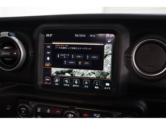 オーバーランド 100限定車/1オーナー/専用刺繍入り黒革シート/専用18インチAW/専用ハードタイヤカバー/専用グリル&トリム/ACC/純正ナビ/フルセグTV/F&S&Bカメラ/シートヒーター/LEDヘッド/禁煙車(11枚目)