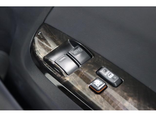 スーパーGL ダークプライム 100V電源コンセント2個/走行充電/サブバッテリ3個/セーフティセンス/衝突被害軽減/カロッツェリアナビ/フルセグTV/フリップダウン/Bカメラ/両側PSドア/リアベッドキット/1オーナー/禁煙車(26枚目)