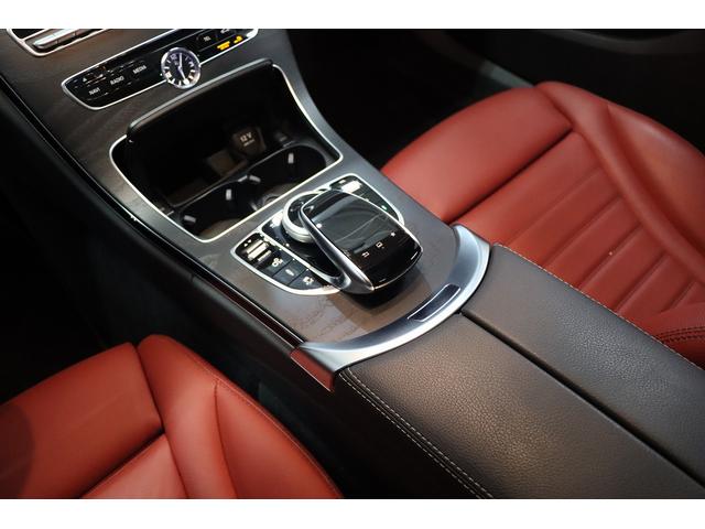 C450 AMG 4マチック ステーションワゴン パノラマサンルーフ/赤革シート/ブルメスターサウンド/ヘッドアップディスプレイ/アンビエントライト/レーダーセーフティPKG/エアバランスPKG/純正ナビ/フルセグTV/パワートランク/禁煙/1オーナ(25枚目)