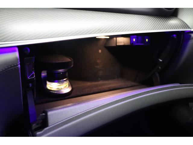 63 S 4マチック+エディション1 限定車/MaxtonDesignエアロ/パノラマSR/純正大型リアウィング/カーボンインテリア/ブルメスター/エアバランスPKG/純正21インチAW/イエローステッチ革シート/スポーツエキゾースト(32枚目)