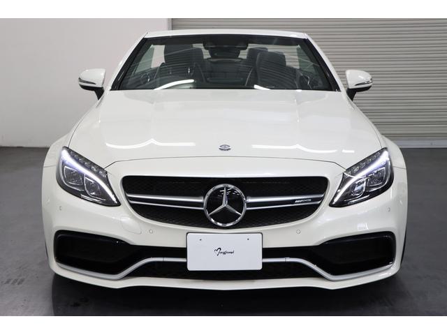 C63 Sカブリオレ ブルーソフトトップ/レーダーセーフティ/AMG黒&白レザスポーツーシート/純正19インチAW/ブルメスターサウンド/スポーツエキゾースト/IWCウォッチ/レッドブレーキキャリパー/純正ナビ/地デジTV(13枚目)